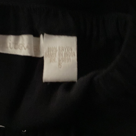 Whitewash brand skirt. Very black with a gentle ruffle on the bottom. - Picture 5 of 7